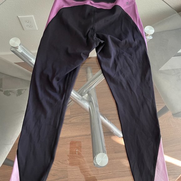 Peloton Colorblock Speed Leggings - Picture 2 of 2
